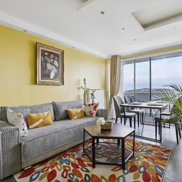 Chic and spacious apart with parking, viešbutis mieste Kolombas