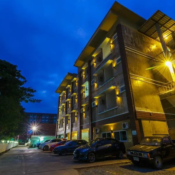 Tonwai Modern Place, hotel v destinaci Phitsanulok