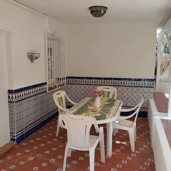 Casa en Granada con maravillosa piscina – hotel w mieście Otura