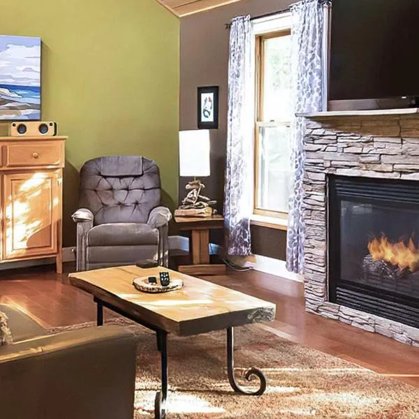 2BR Cottage Surrounded by Nature, hotel en Tobermory