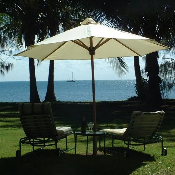 Beachside Holiday Units, hotel v destinaci Bowen