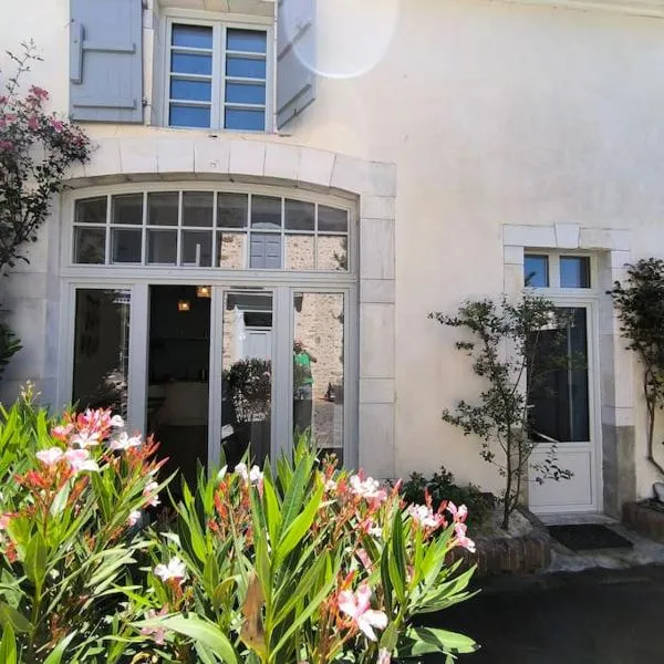 Appt 4 pers 30mn Lourdes Vallée d'Ossau, hotel v destinaci Coarraze