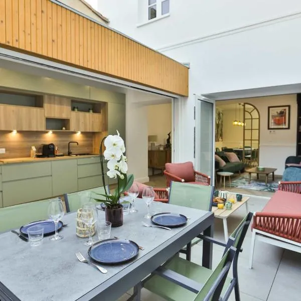Villa luxueuse au pied de la plage, hotel in Les Sables-dʼOlonne