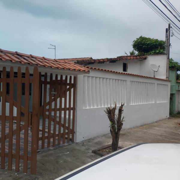 Itanhaém pé na areia com piscina - Foto 3