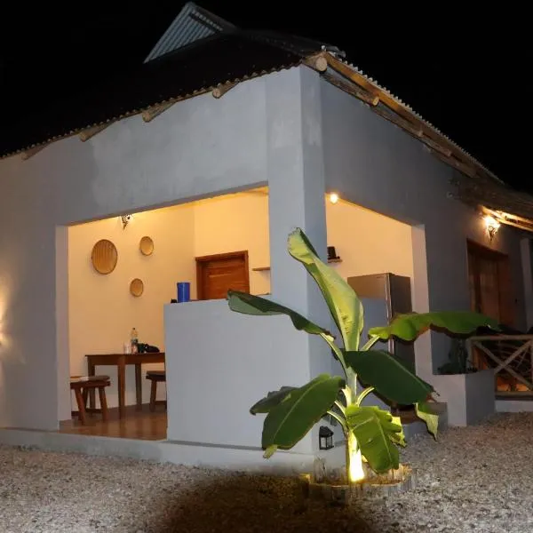 B Home Zanzibar, hotel in Kiwengwa