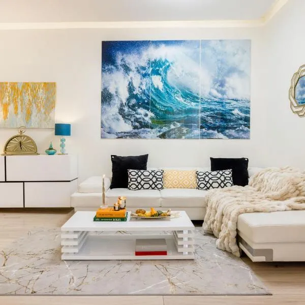 Designer Luxury Home Next To Dohany Synagogue with Balcony, hotel di Budapest