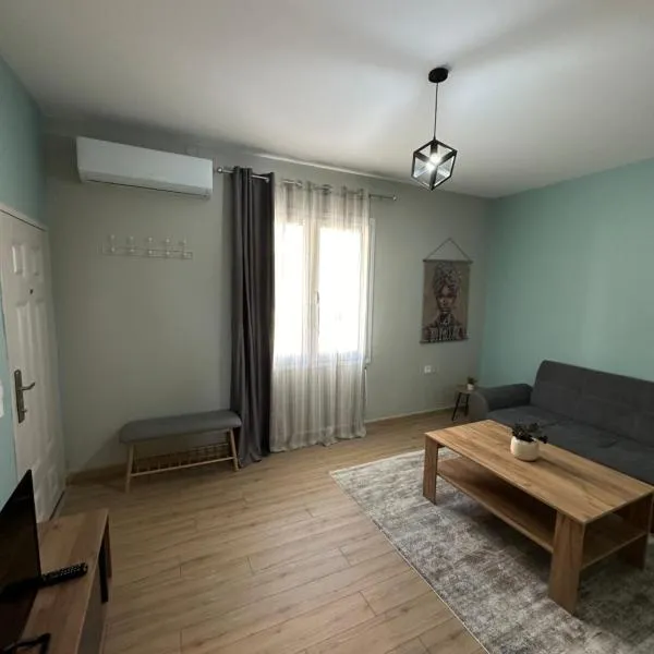 Christina Apartment, Hotel in Drama