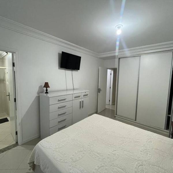 Apartamento Meia Praia - Quadra Mar 3 suítes - Foto 5