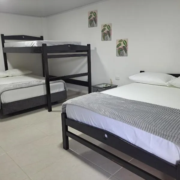 El Prado Hostal、Mesetasのホテル