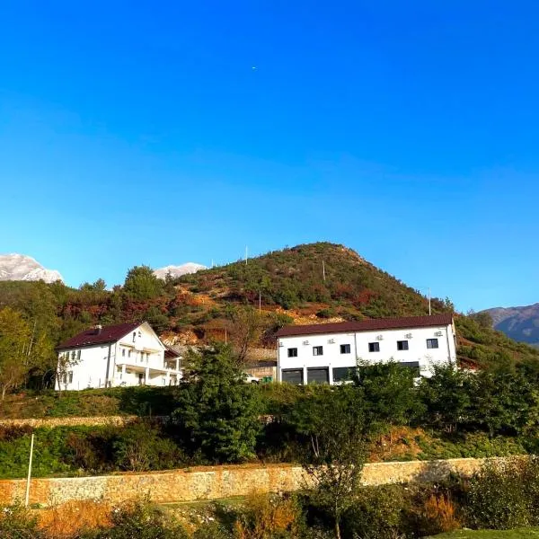 Guesthouse Tropojë e Vjeter, hotel v destinaci Tropojë