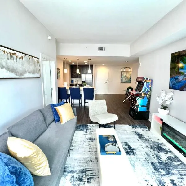 Executive 3BR Buckhead PenthousePoolBalconyWalk to Lenox,Phipps Plaza & Marta, hotel a Atlanta