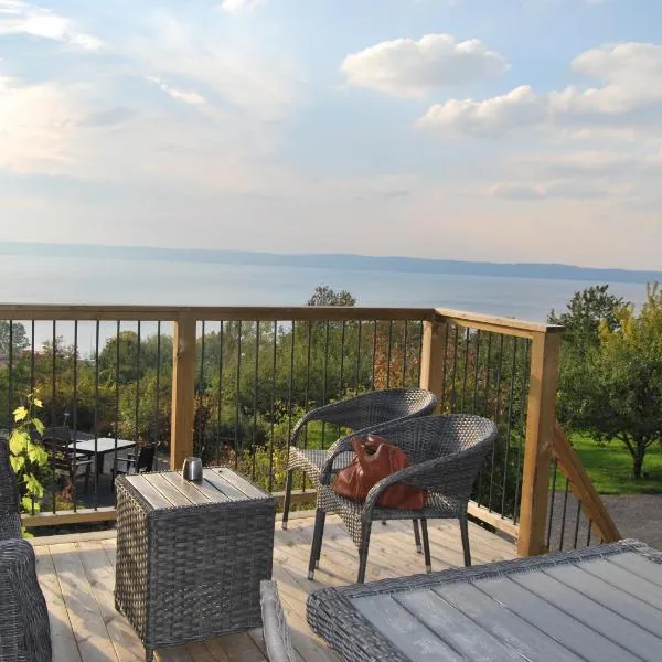 Brunstorpsgård Bränneriet, hotel v destinaci Huskvarna