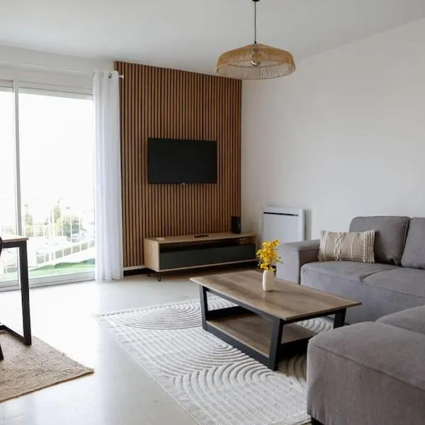 Les Remparts Catalan - 3 Bedrooms, Centre、ペルピニャンのホテル