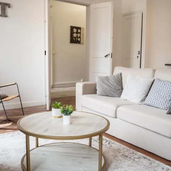 CHIC ANDREOSSY-COSY-AUTHENTIQUE-WI-Fi-Vélo – hotel w mieście Castelnaudary