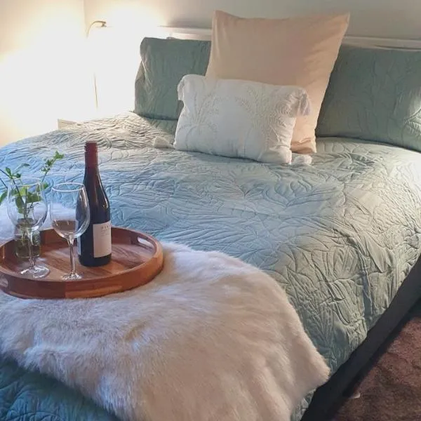 New Birdsong Abode Central Guest House, hotel v destinaci Lower Hutt