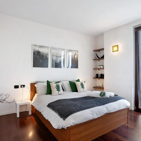 vb home brianza, hotel in Costa Masnaga