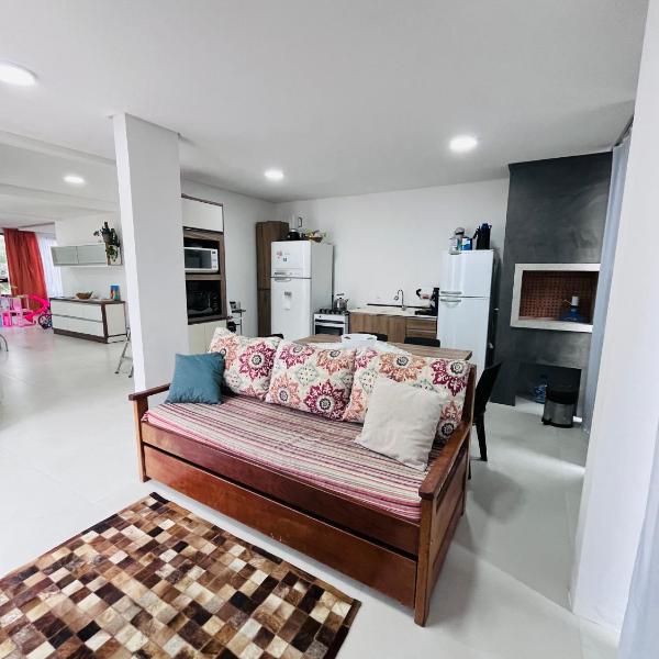 Casa de temporada bem próxima á praia - Foto 4