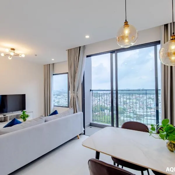 2BR 69m2 Beautiful view at Vinhomes Grand Park, hotel v destinaci Gò Công
