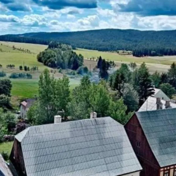 Restaurace a penzion Vlčí jáma, hotel v destinaci Horní Blatná