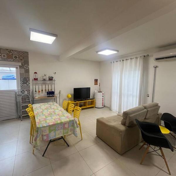 Triplex Massaguaçu com Piscina Privativa