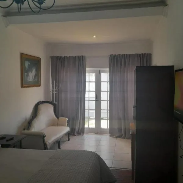 The Cradle's Rest Guest House, hotel in Krugersdorp