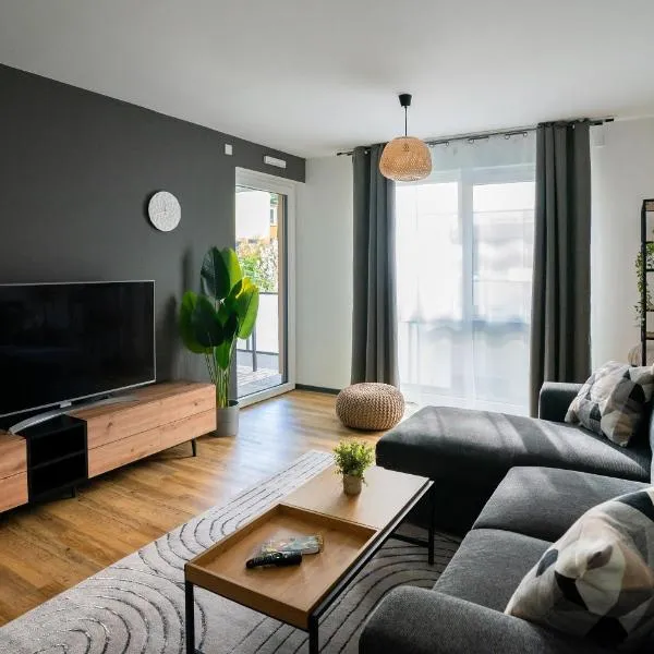 REITZ - Apartment I Zentrale Lage I Stellplatz I 55qm I 2 Zimmer I Küche I Bad I Terrasse, hotel v destinaci Bad Hersfeld