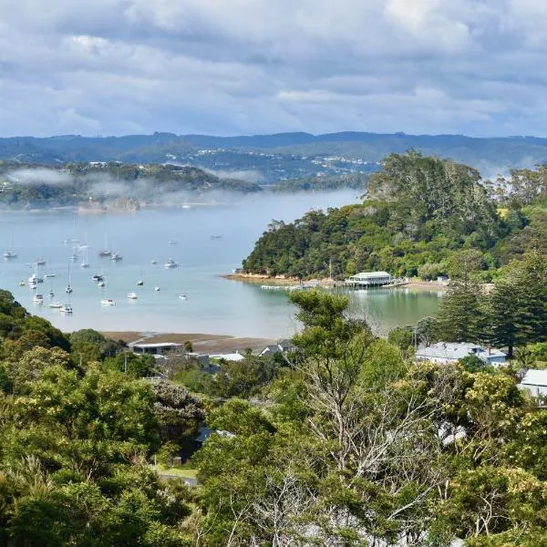 The Heights โรงแรมในรัสเซล