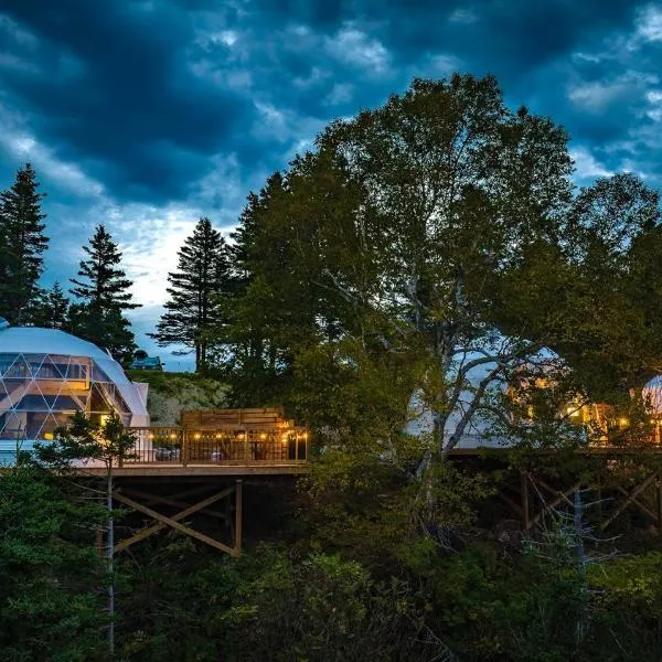 Domes Rocher Percé at Domaine Renard, hotel en Percé