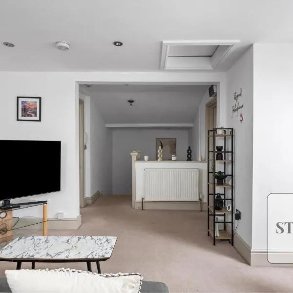 Cosy apartment in Moulsham, Long Stays Welcome、チェルムスフォードのホテル