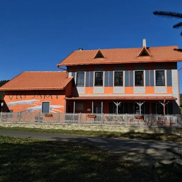 Vlčí Jámy, hotel v Lenoře
