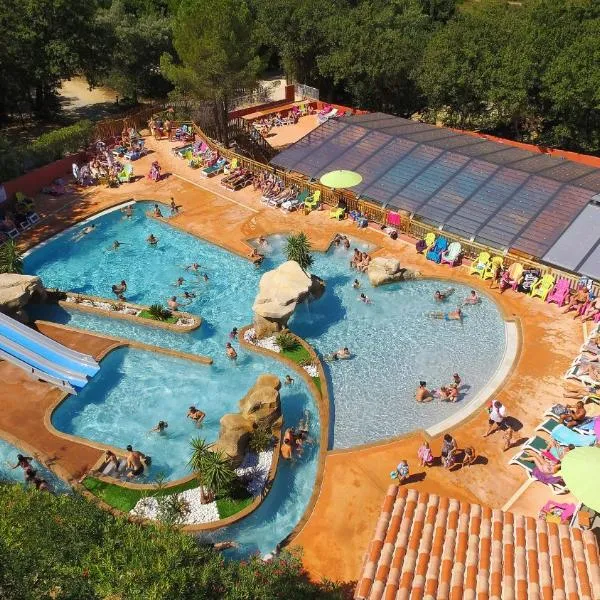 Camping des Alberes, hotel en Montesquieu