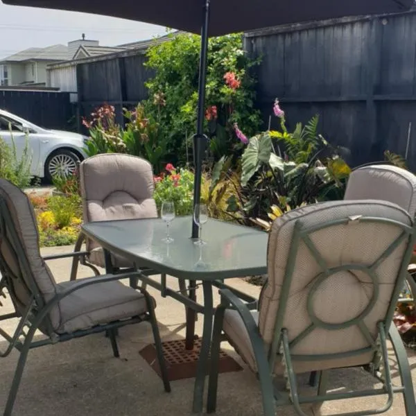 Warm & welcome on Whiteley, hotel in New Plymouth