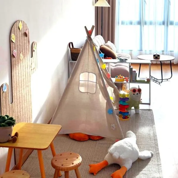 Splashmania Gamuda Cove Homestay with Projector and Tent KLIA Banting, hotel v destinaci Kampung Dengkil