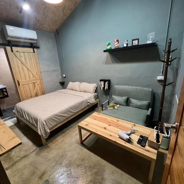 Hidden Life B&B, hotel v destinaci Chenggong