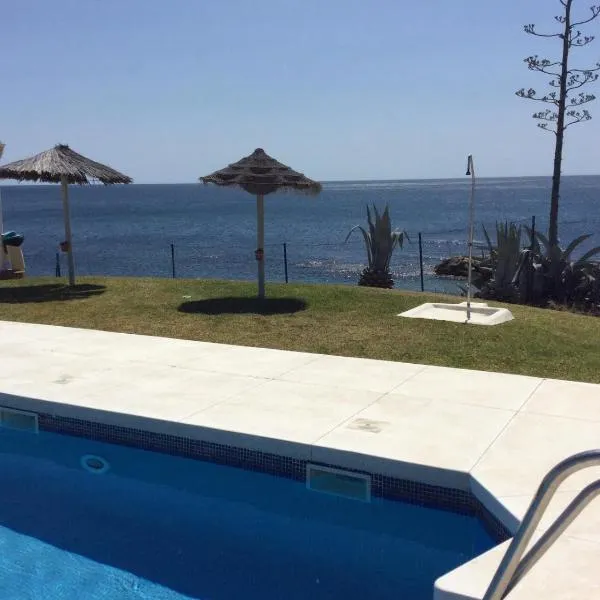 Playa Paraíso 86 - Family Holiday in a Townhouse at the Beach, hôtel à Manilva