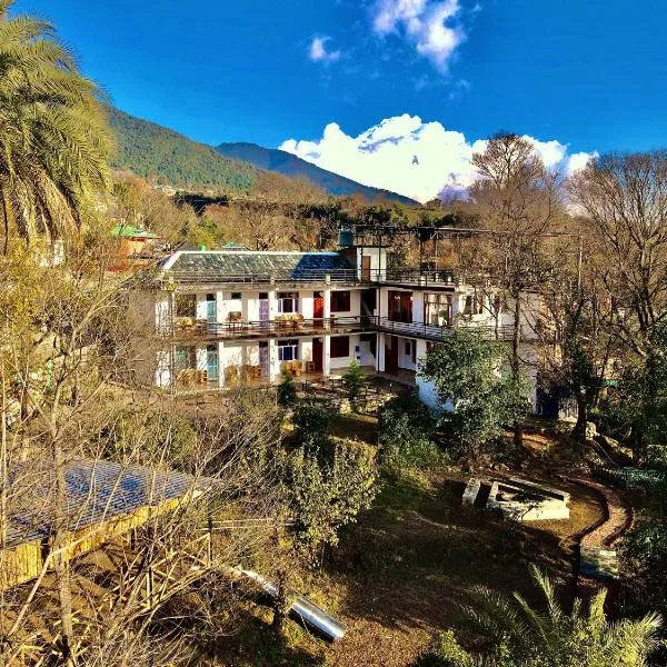 Little Bir – hotel w mieście Bir