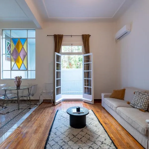 Charlie, khách sạn ở Athens