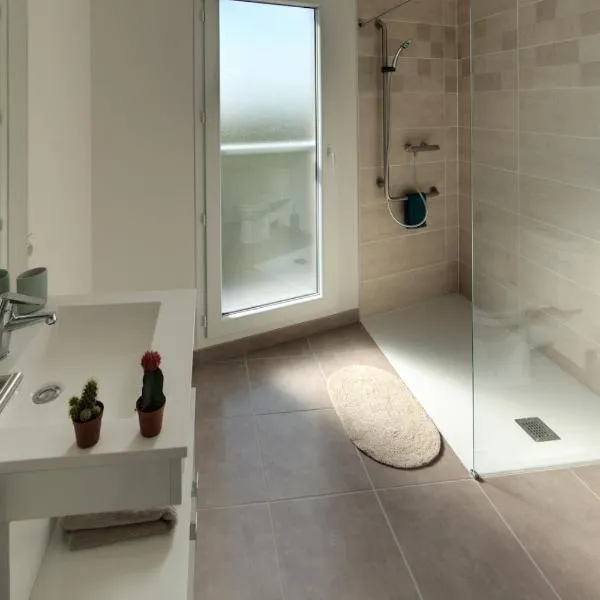 Zenao Appart'hôtel Bègles – hotel w mieście Bègles