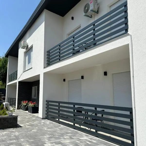 Guest House Neno, hotel v destinaci Ogulin