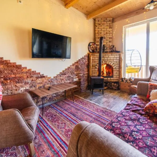 Happy days house, hotel di Shuakhevi