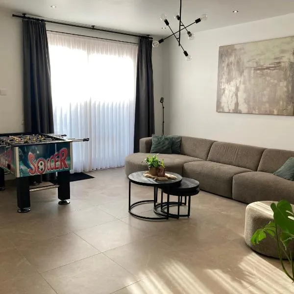 Vakantiehuis En Passant, отель в городе Диксмёйде