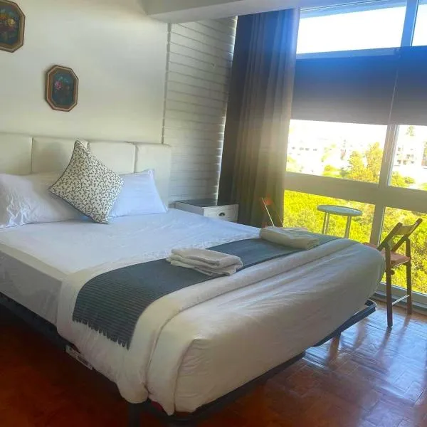 Peers Guest House, hotel in Cascais