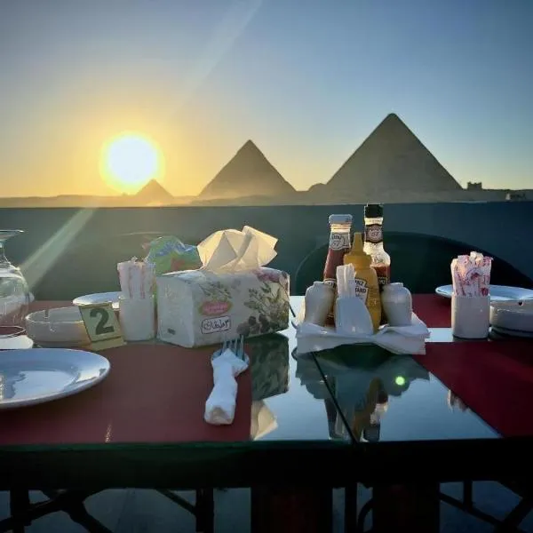 fabulous View pyramids inn, hotel v destinaci Giza