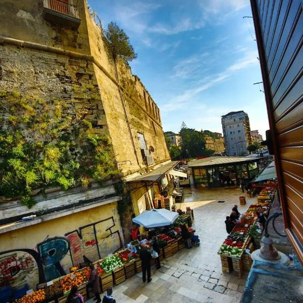 La Corte del Geco, hotel u gradu Krotone