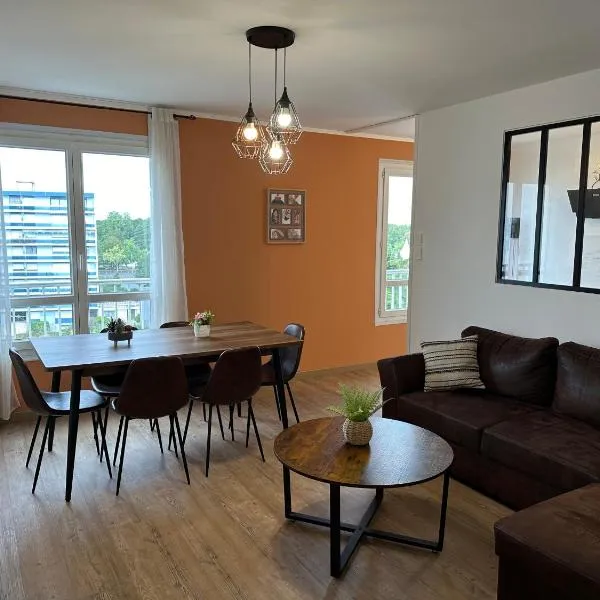 Le Grand Parc 13 - 2 chambres - wifi - parking, ξενοδοχείο στο Σατωρού