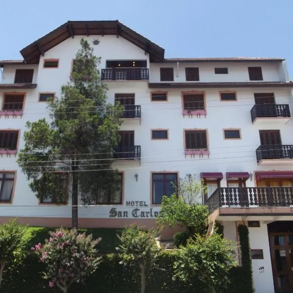 Hotel San Carlos、カルロス・バルボザのホテル