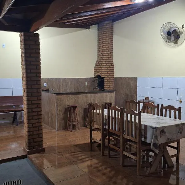 Casa Temporada Sol e Verão, hotel in Olímpia