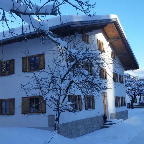Ferienhof Leo, hotel v destinaci Steeg