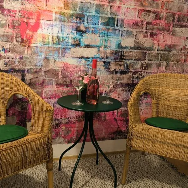 Studio Viva - Cosy Flat in Budapest - Free Parking, hotel in Budapest