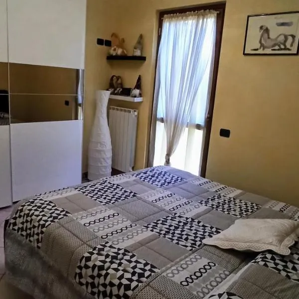 La casa di Lucia a Cerete, hotel in Cerete